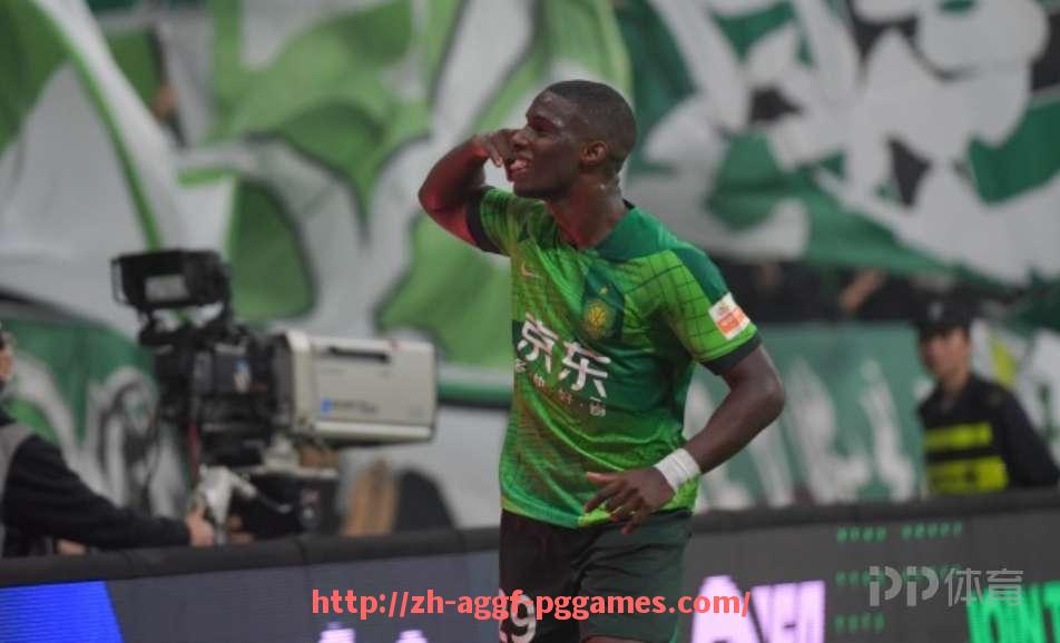 PG模拟器官方网站-法甲球队本赛季最强阵容评估：评估法甲球队本赛季的最佳阵容与战术配置